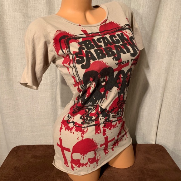 Vintage Black Sabbath Rock n Roll Tee. - Picture 5 of 5